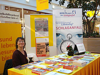 Infostand beim Pankower Gesundheitstag in den Schönhauser-Allee-Arkaden. Foto: LVSB e.V.